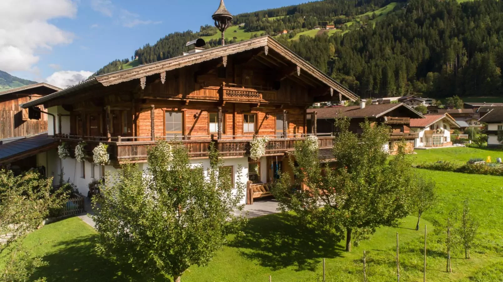 Blick zum Mayrhofen-Extérieur été