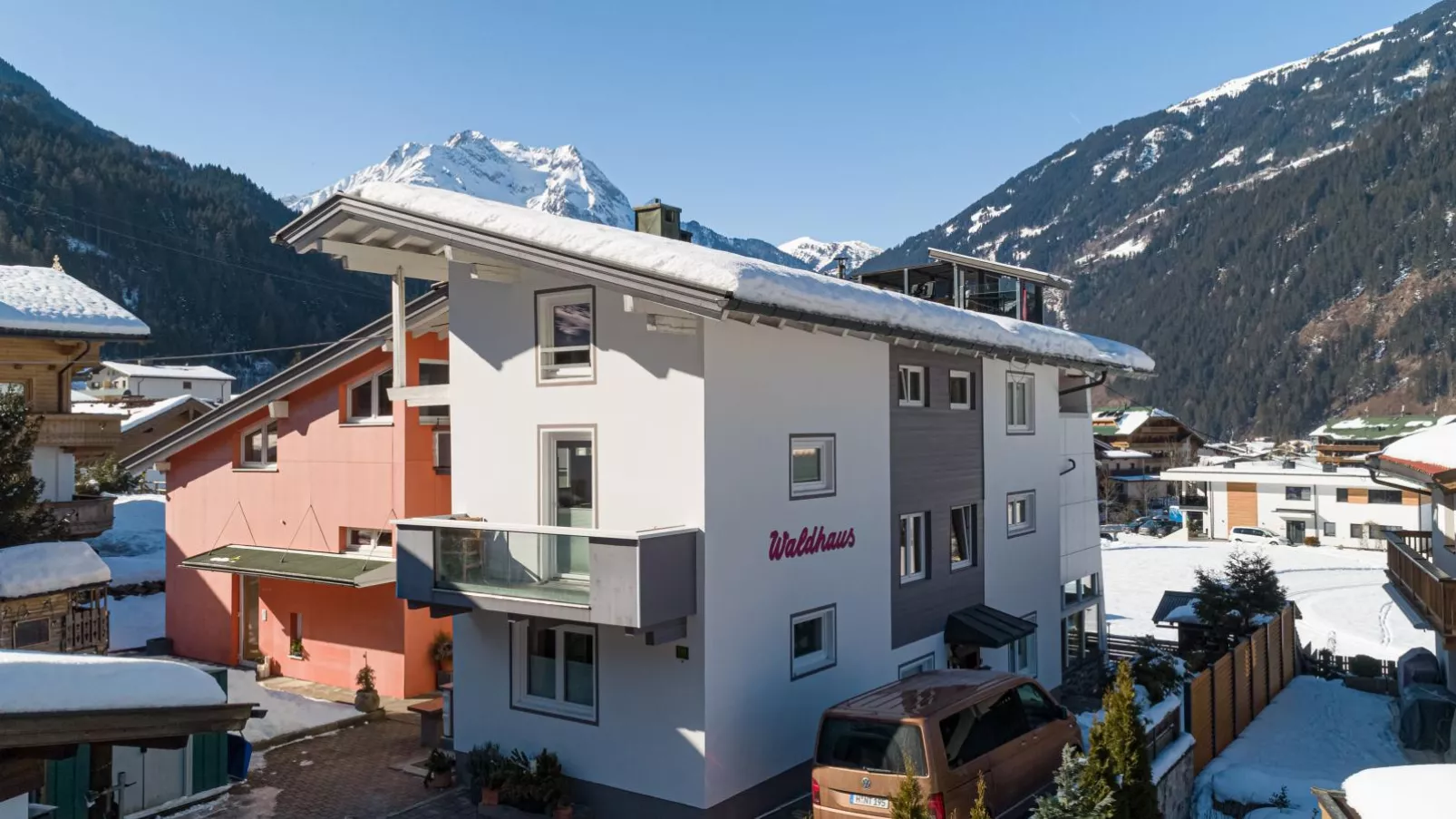 Waldhaus I-Exterior winter