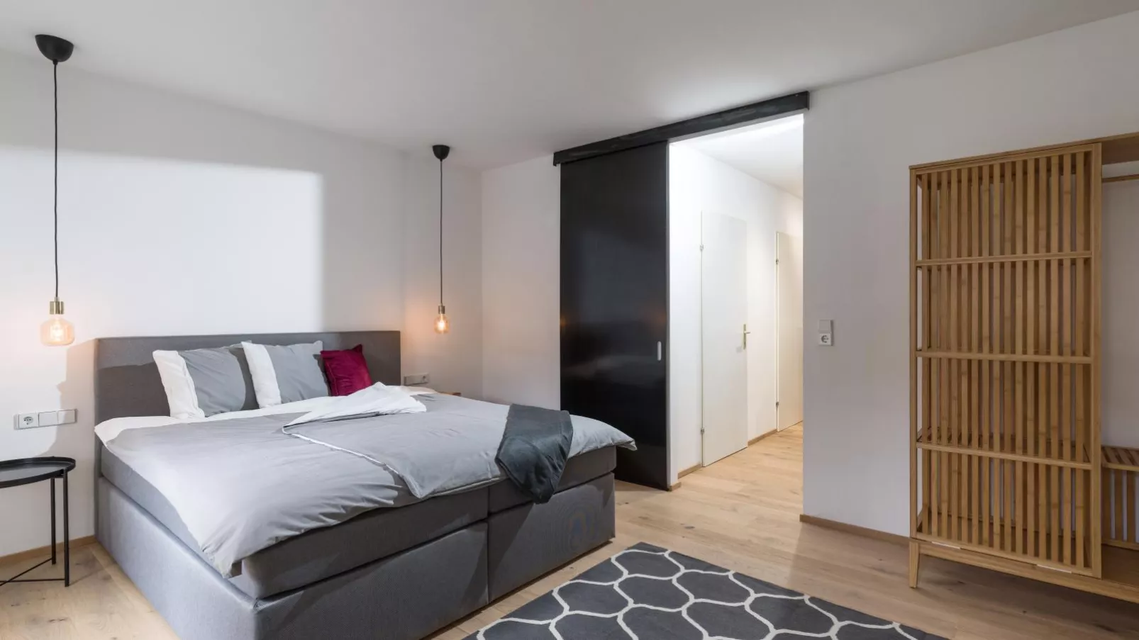 Zentral-Bedroom