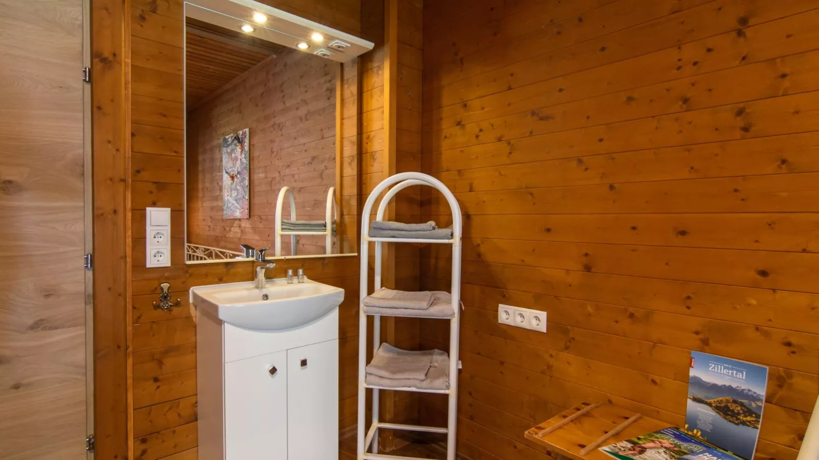 Waldhaus I-Bathroom