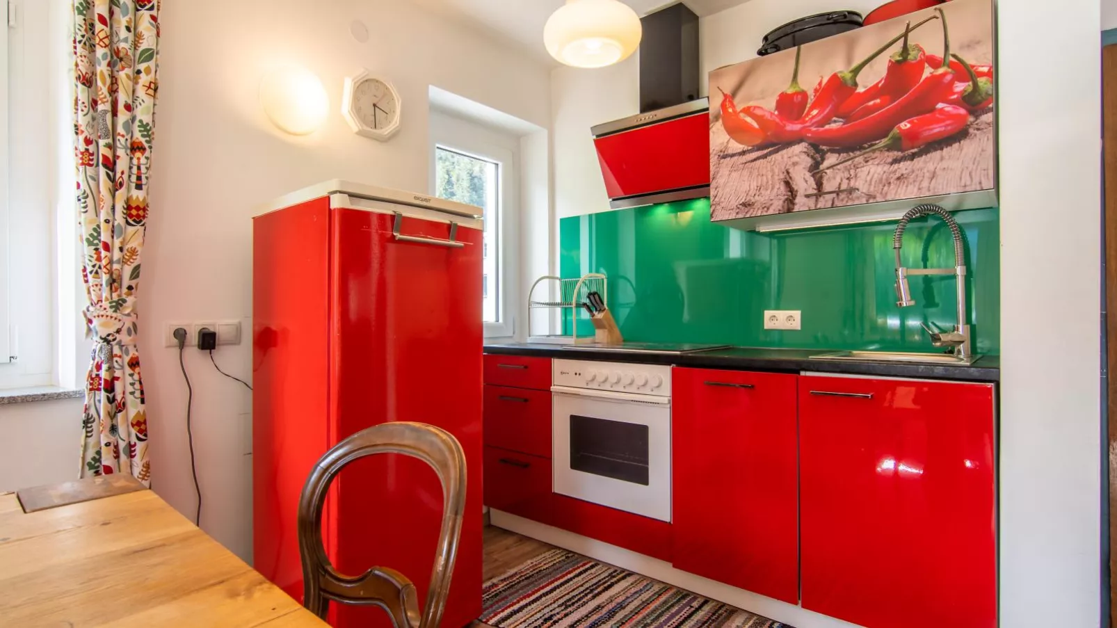 Regenbogenhaus-Kitchen
