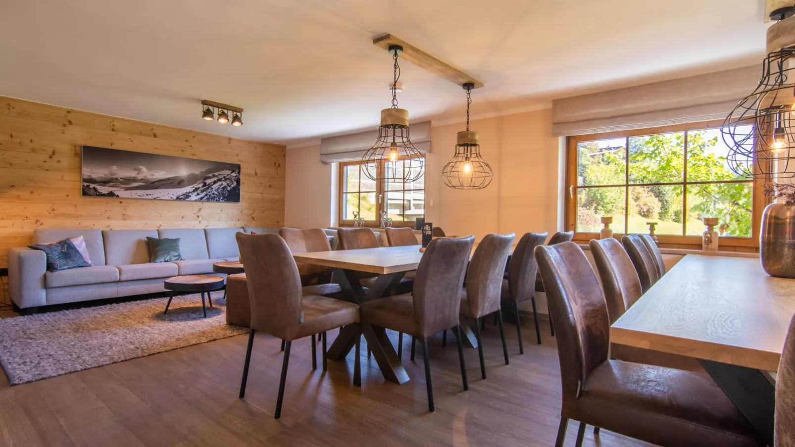 Chalet Sonnenalp-Living room