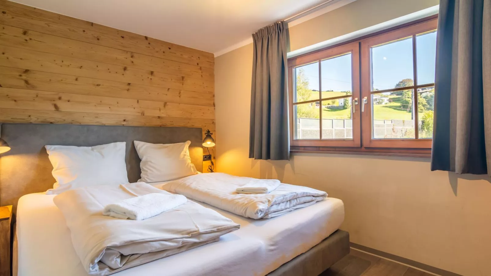 Chalet Sonnenalp-Bedroom