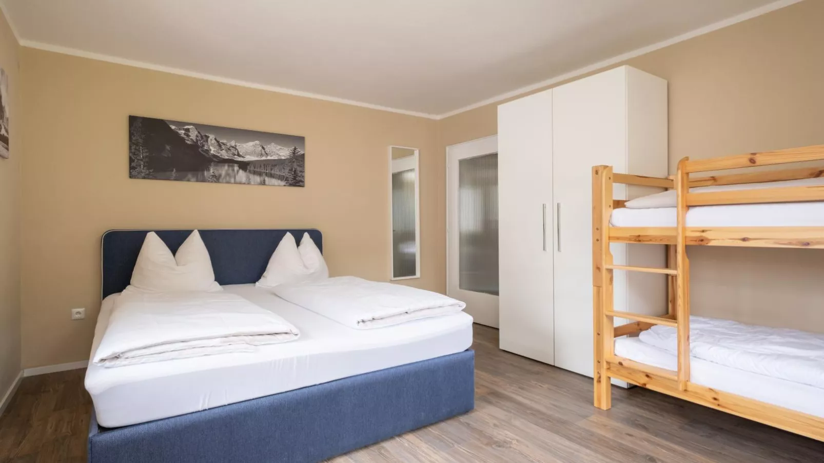 Haus Edith-Bedroom