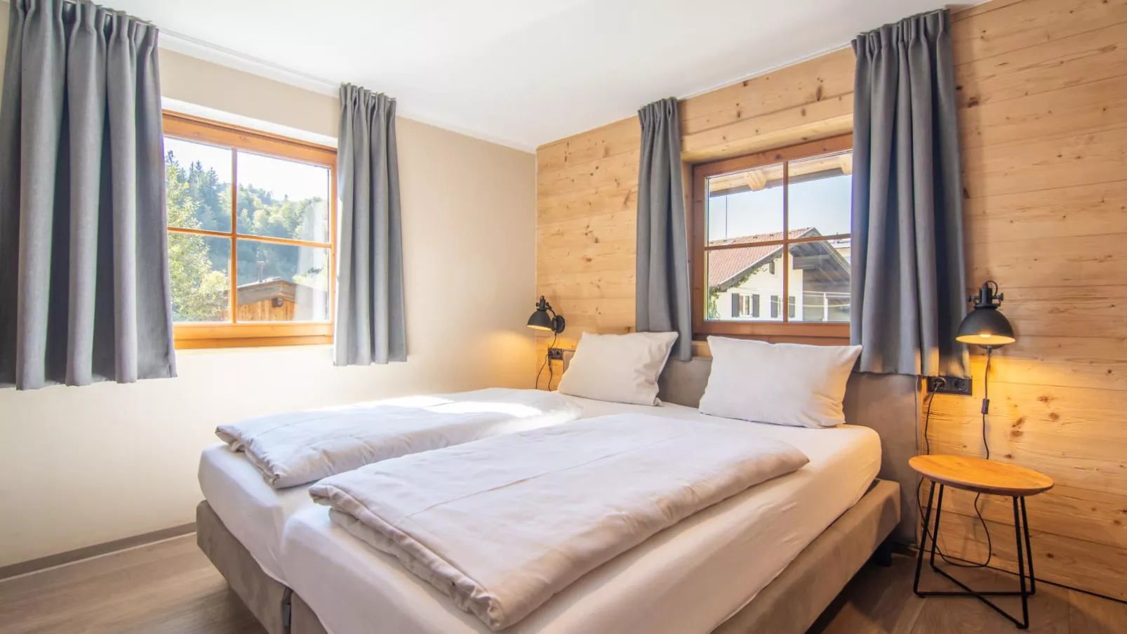 Chalet Sonnenalp-Bedroom