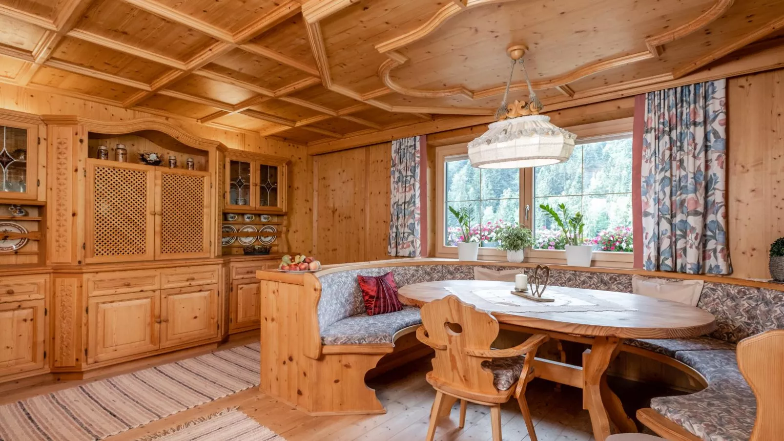 Haus am Waldrand-Living room
