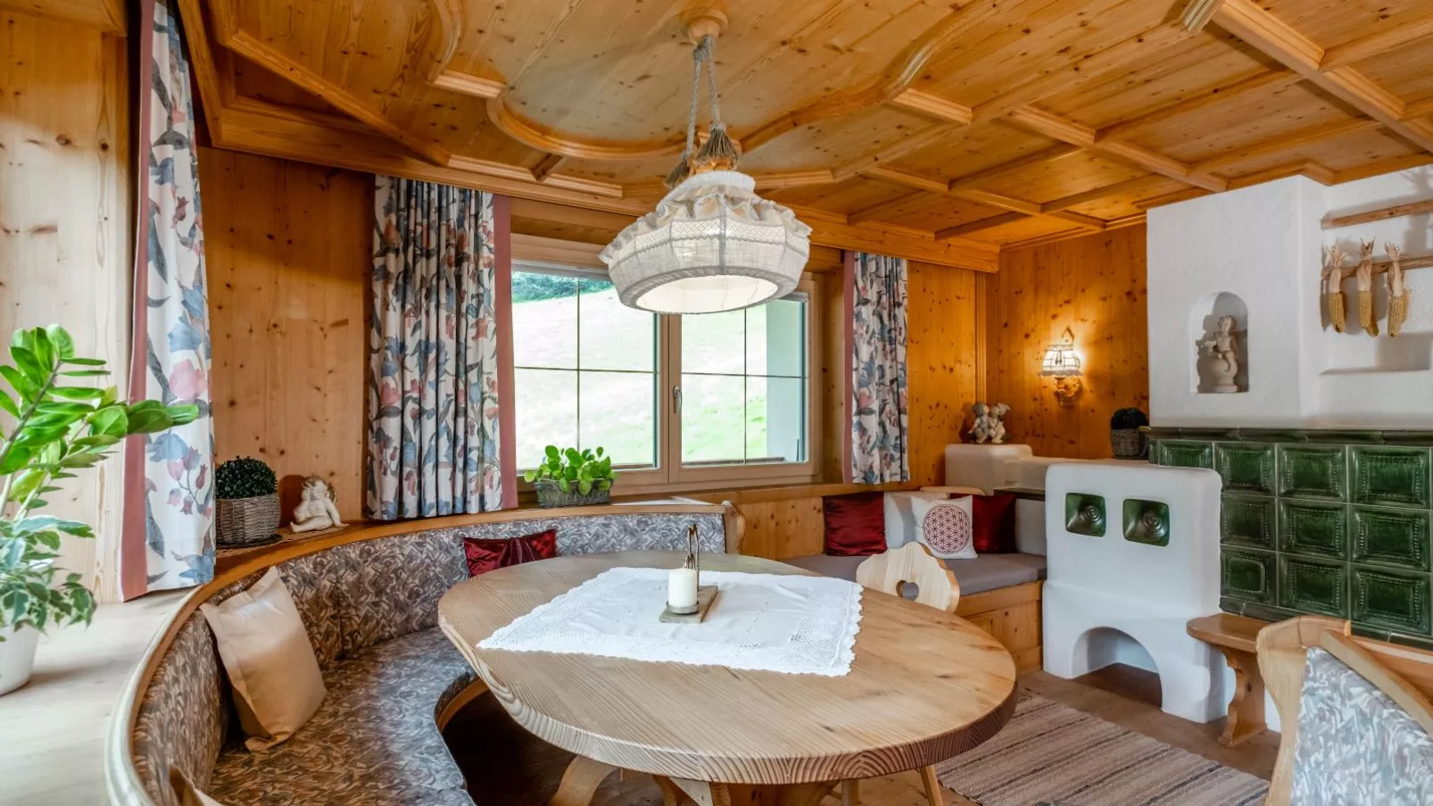 Haus am Waldrand-Living room