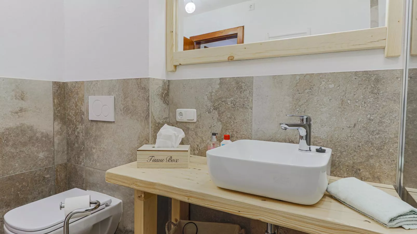 Igl Hof Top 1-Bathroom