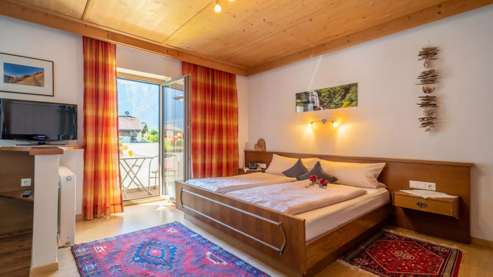 Panorama II-Bedroom