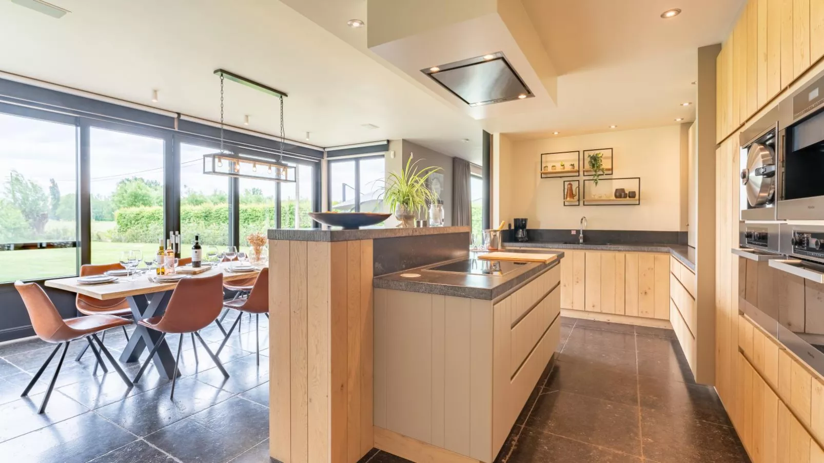 Villa Meersen-Kitchen