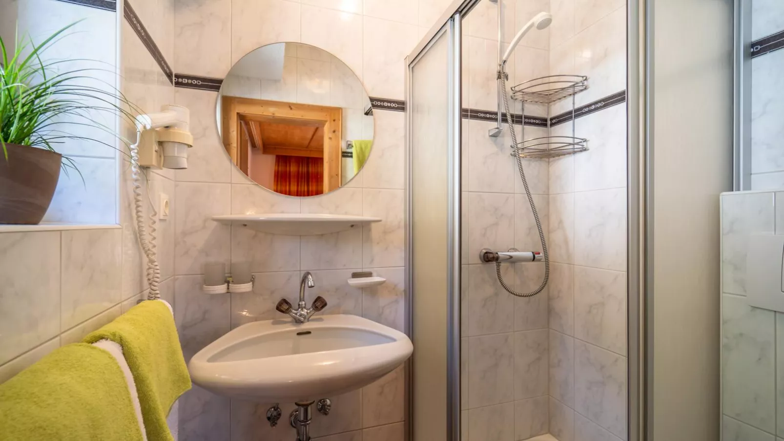 Panorama II-Bathroom