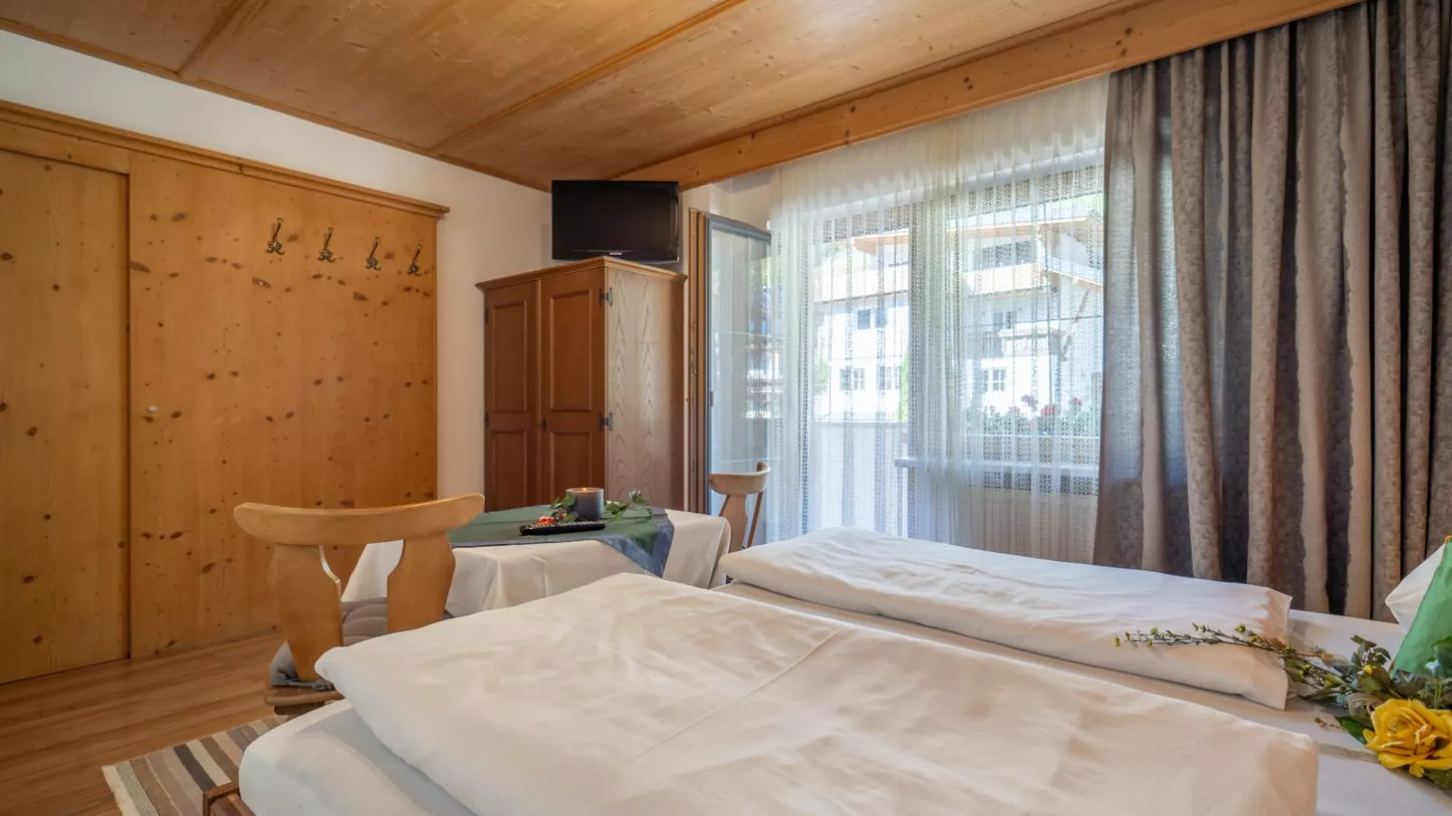 Panorama II-Bedroom