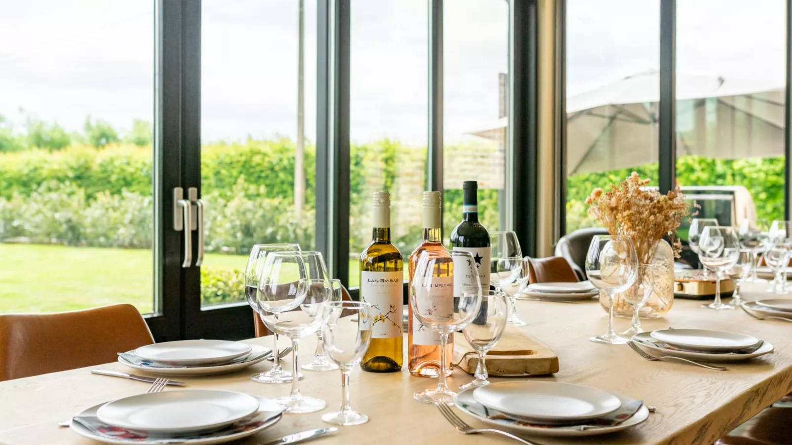 Villa Meersen-Dining room