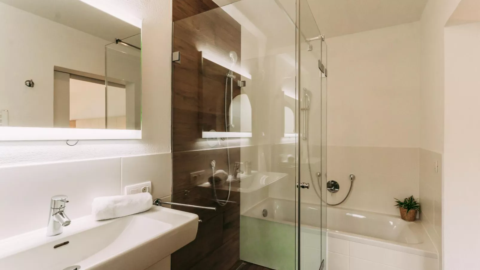 Rosenheim-Bathroom
