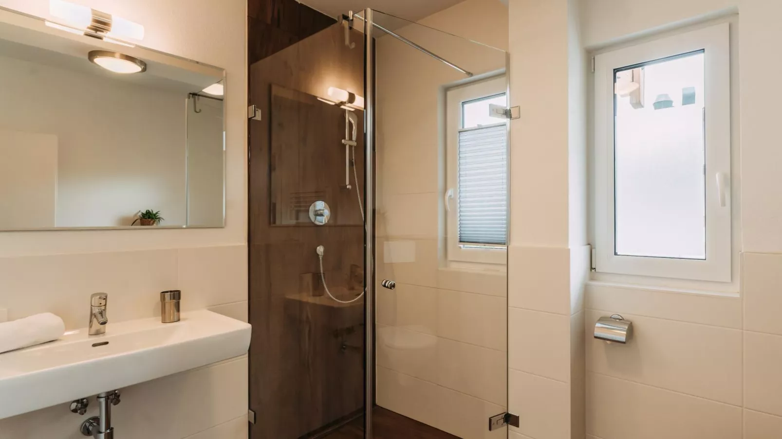 Rosenheim-Bathroom