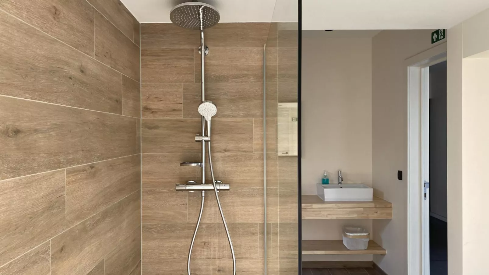 Villa Mareon-Bathroom