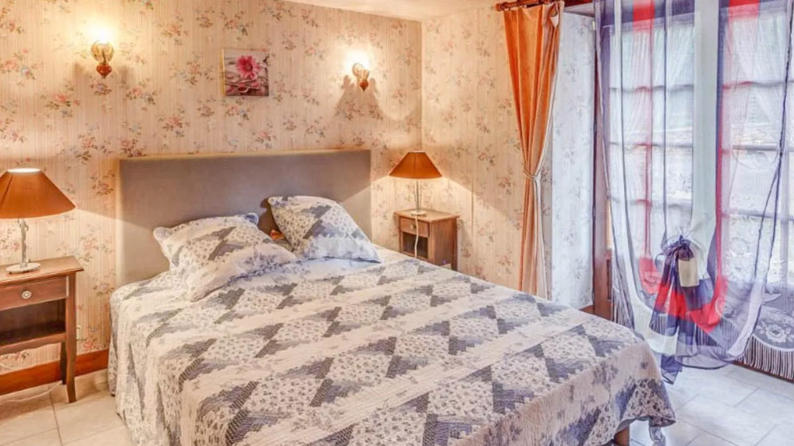 Gite Le Croix du Notaire-Bedroom