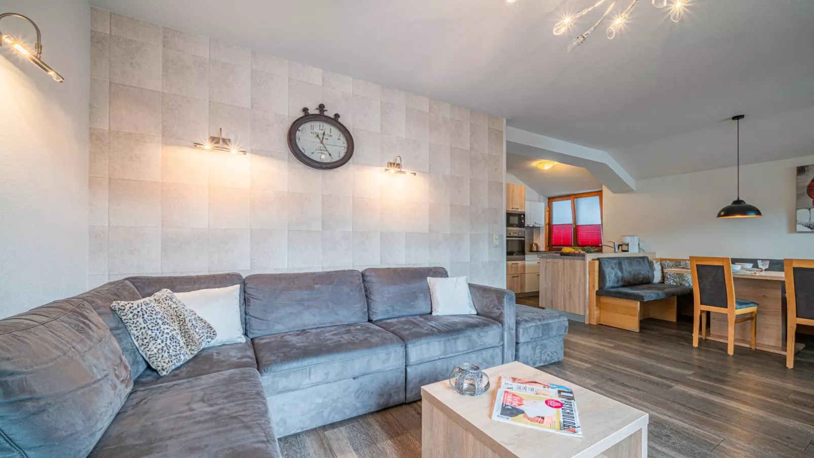 Penthouse Janita-Living room