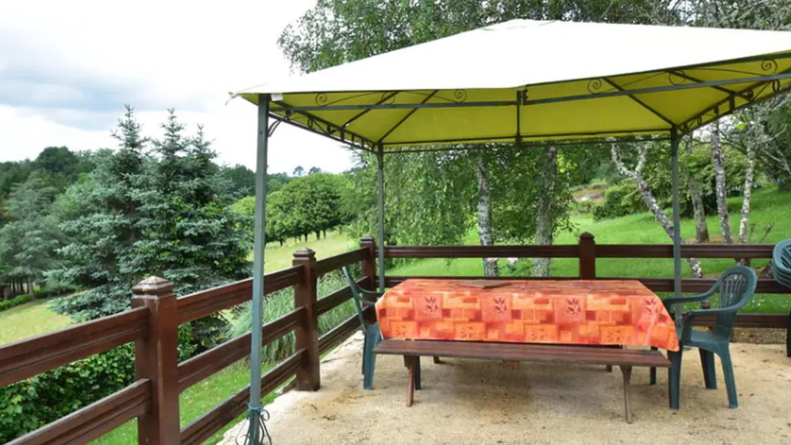 Gite Les Terrasses-Terrace balcony