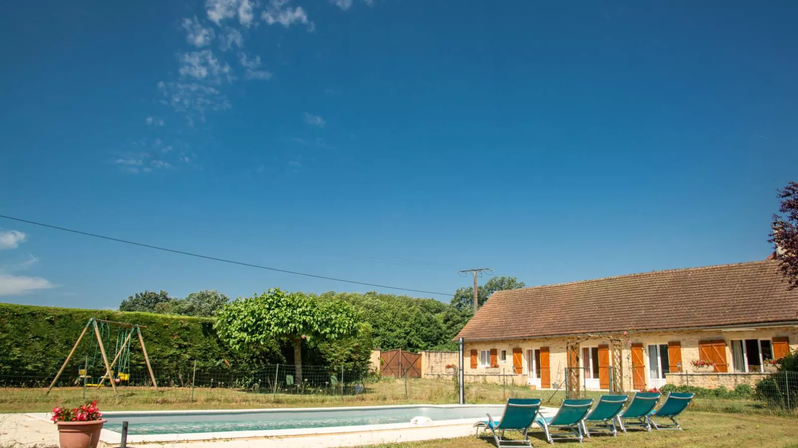 Gite Les Vitarelles-Pool