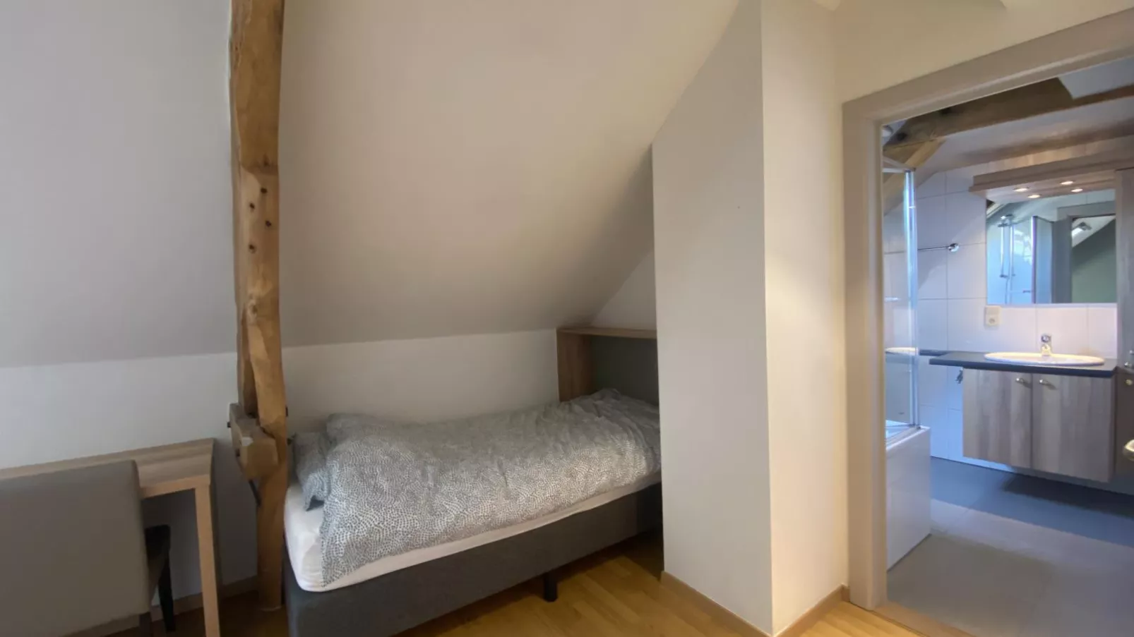 Alverwege-Bedroom