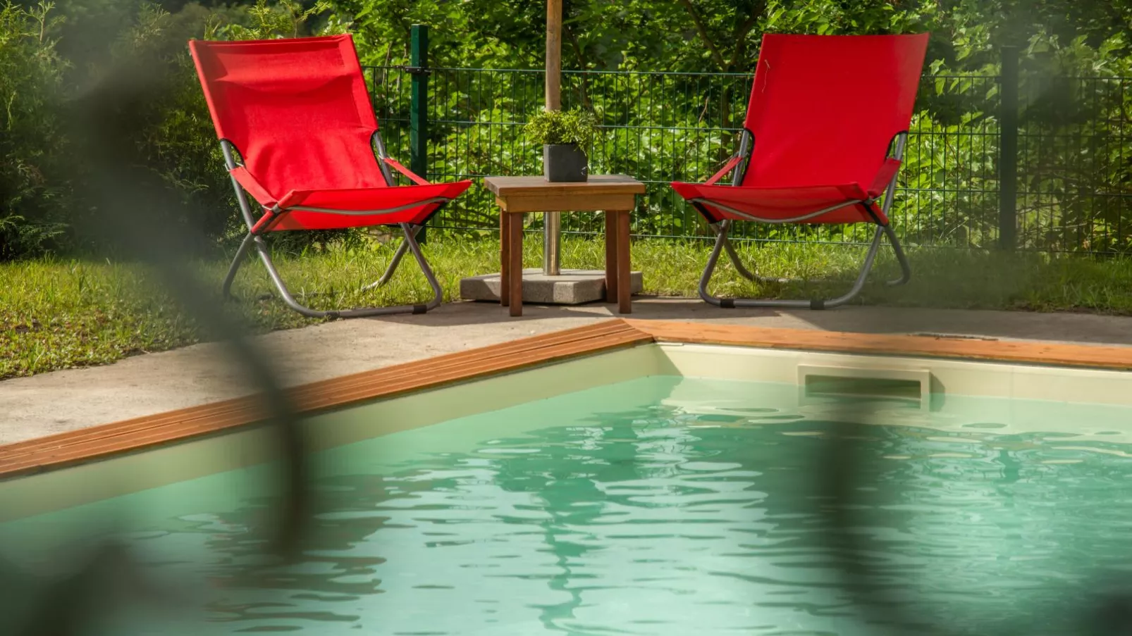 Gite LEysalle-Pool