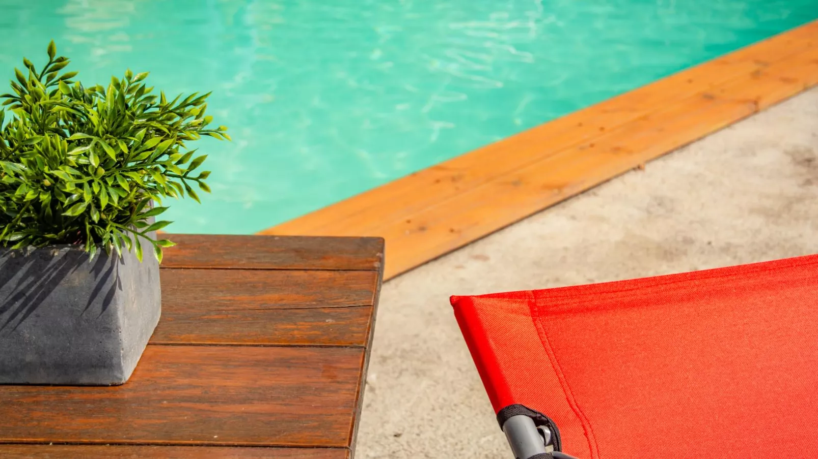 Gite LEysalle-Pool