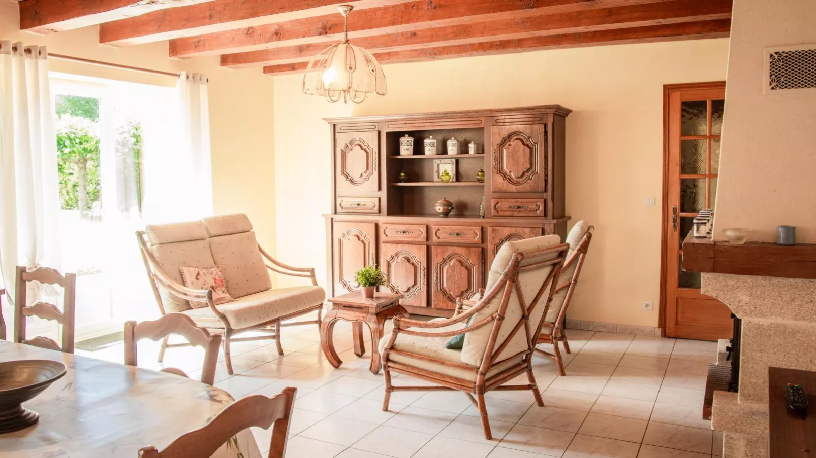 Gite Les Vitarelles-Living room