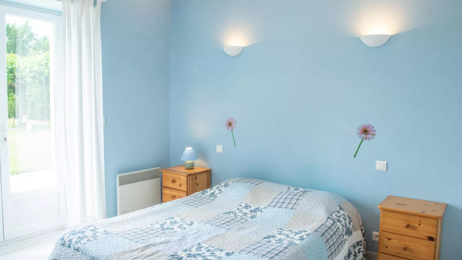 Gite Les Vitarelles-Bedroom