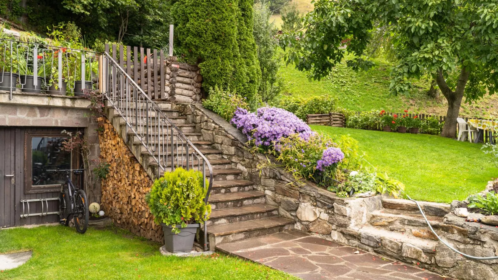 Appartement Enzian-Gardens summer
