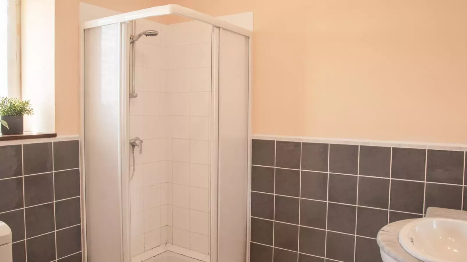 Gite Les Vitarelles-Bathroom