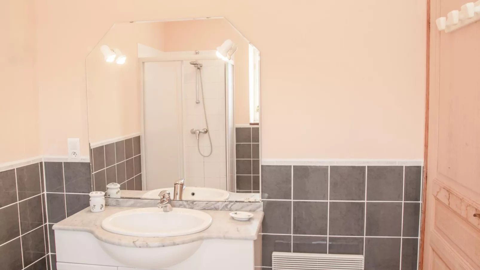 Gite Les Vitarelles-Bathroom