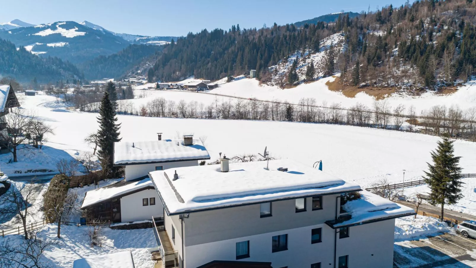 Tirola Bude Schorsch Top 2-Exterior winter