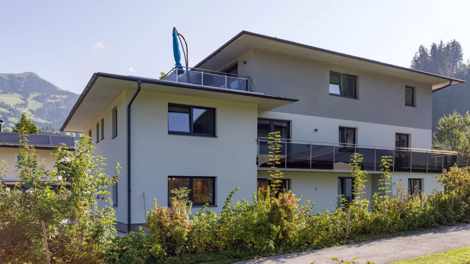 Tirola Bude Schorsch Top 2-Exterior summer