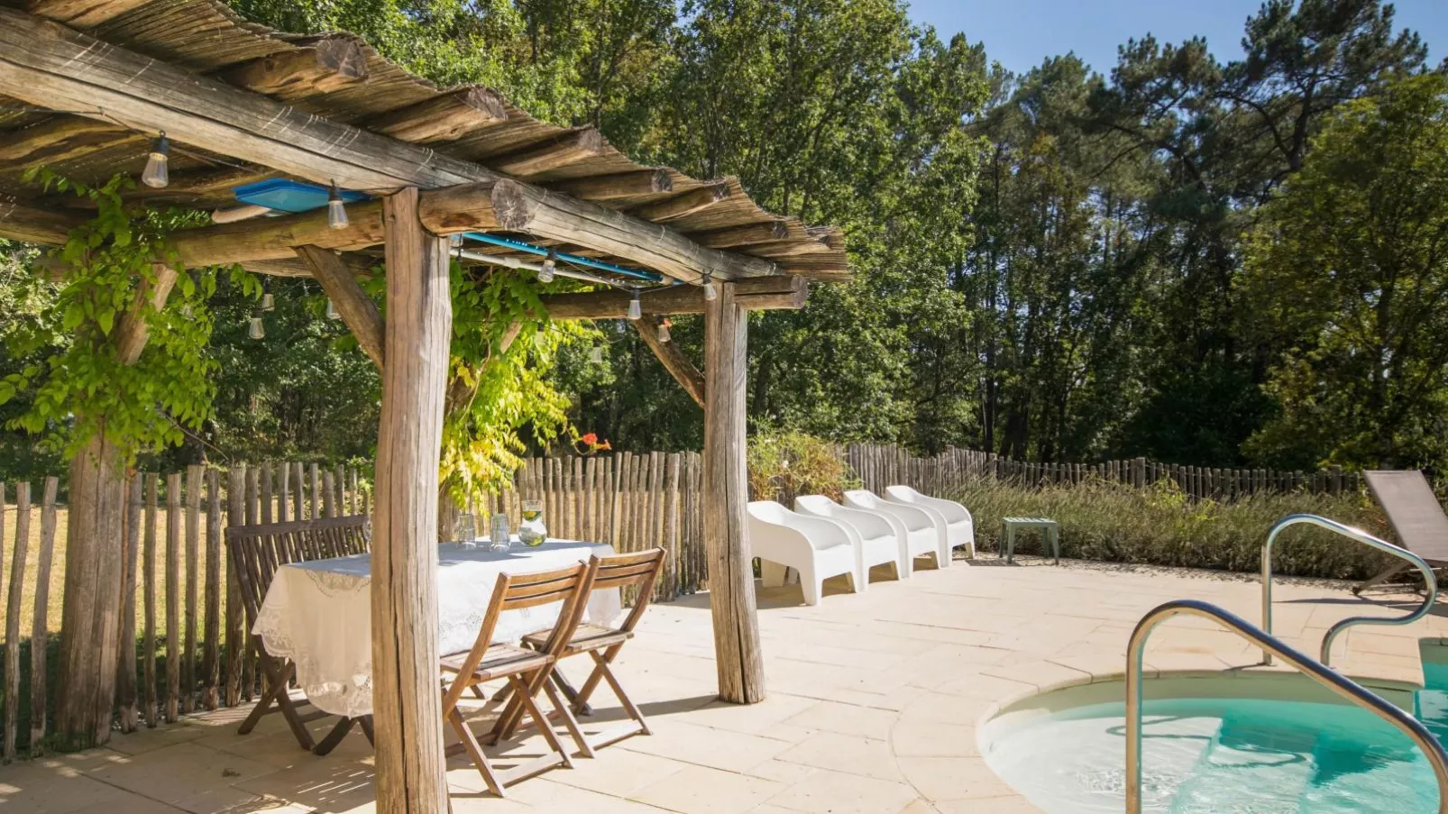Le Grand Gapard 24 pers-Terrace balcony