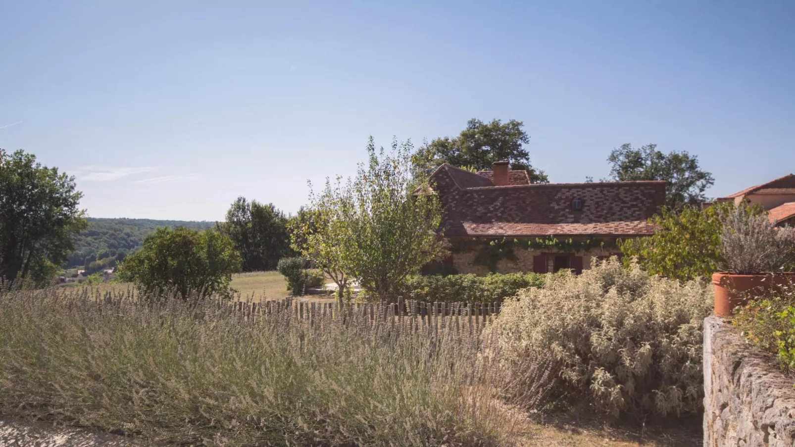 Le Grand Gapard 24 pers-Gardens summer