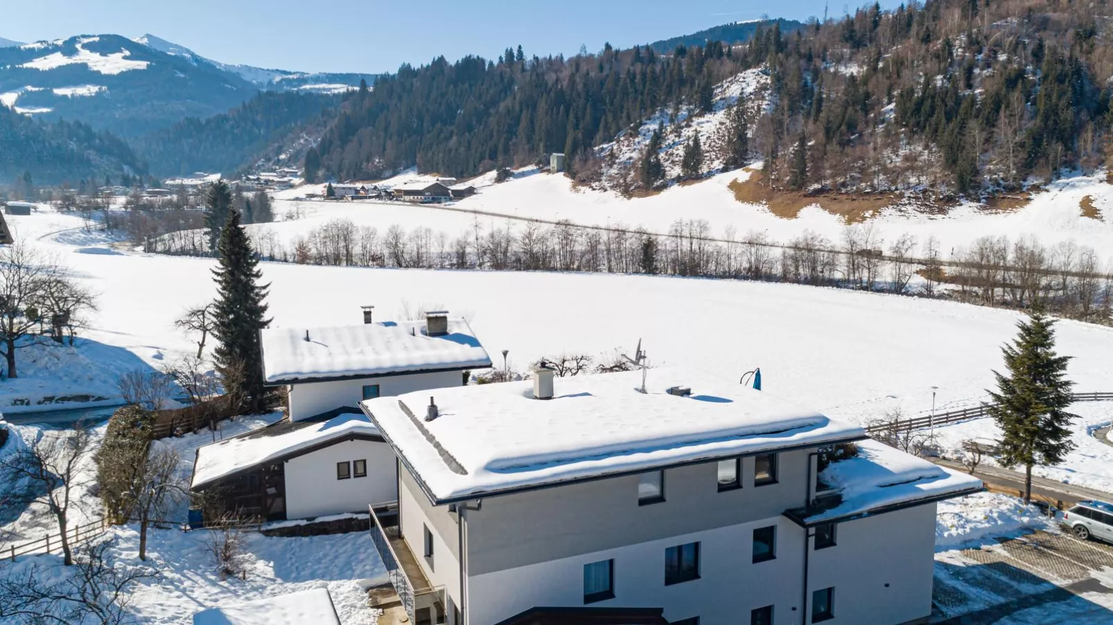 Tirola Bude Sepp Top 4-Exterior winter