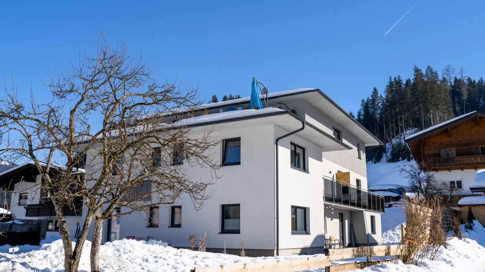 Tirola Bude Sepp Top 4-Exterior winter