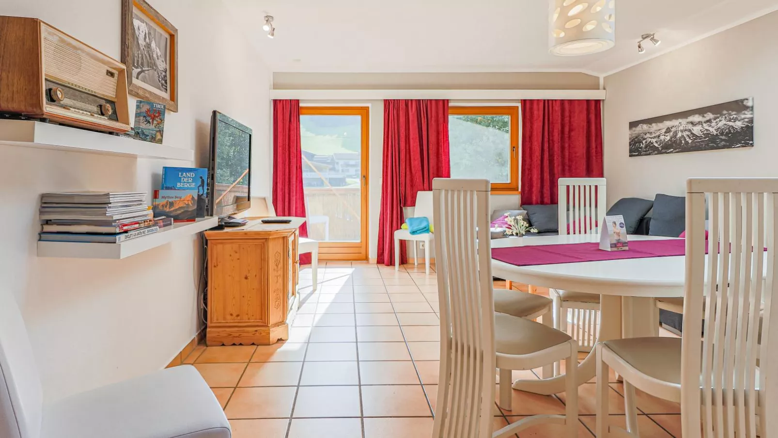 Itterblick-Dining room