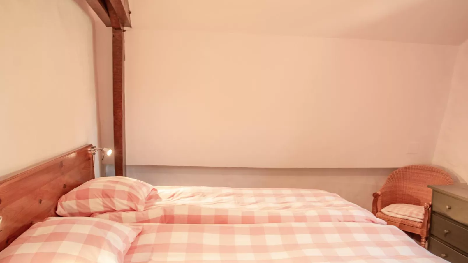 Le Gapard Annex-Bedroom
