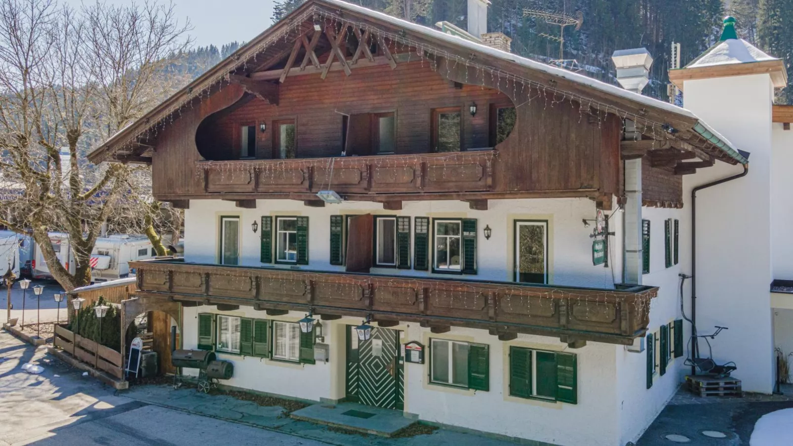 Grieswirt L-Exterior winter