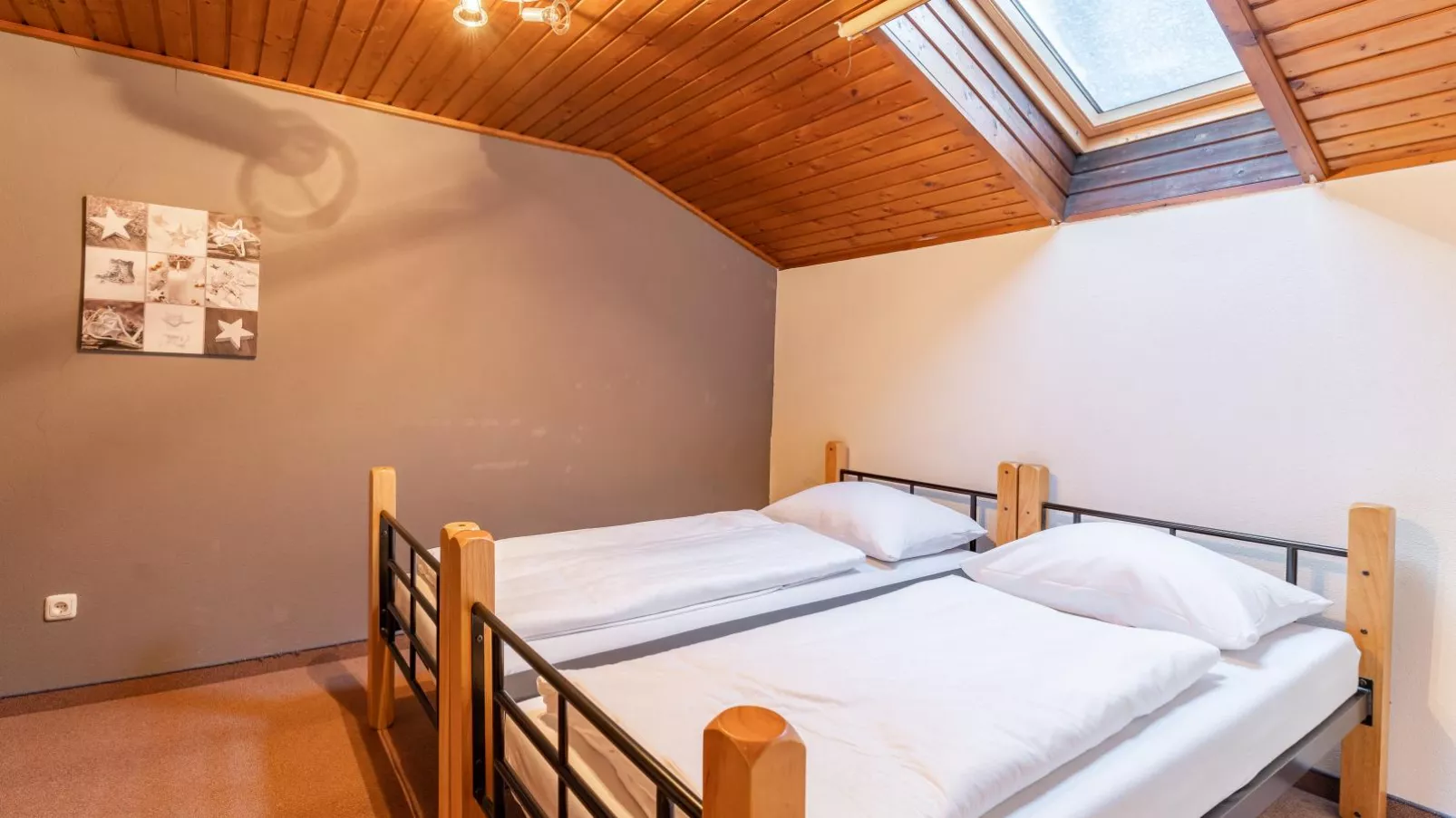 Grieswirt L-Bedroom