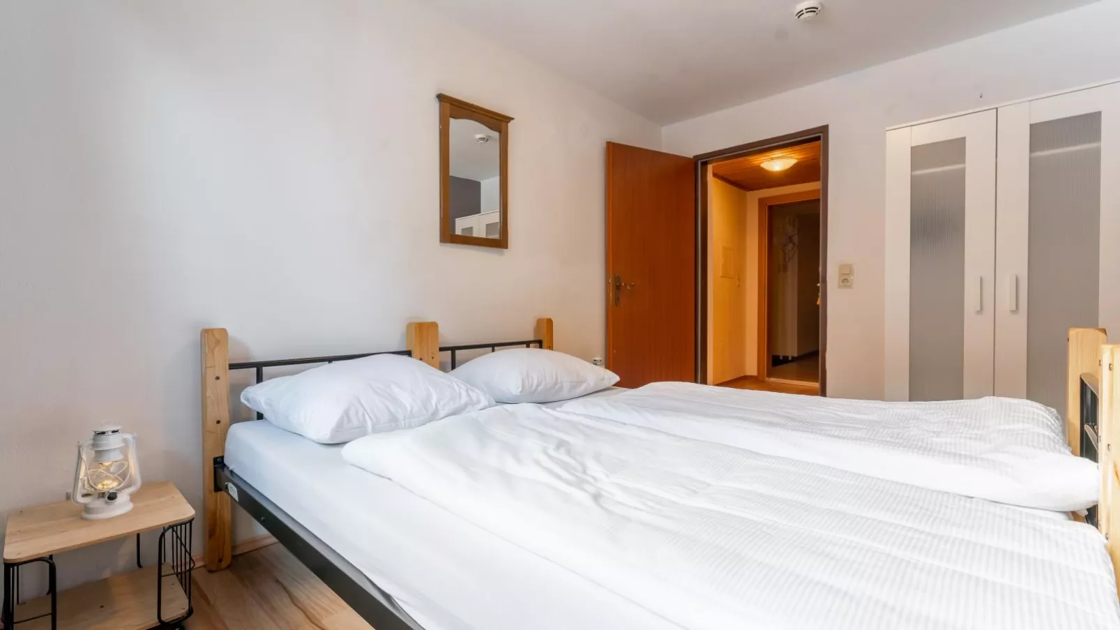 Grieswirt L-Bedroom