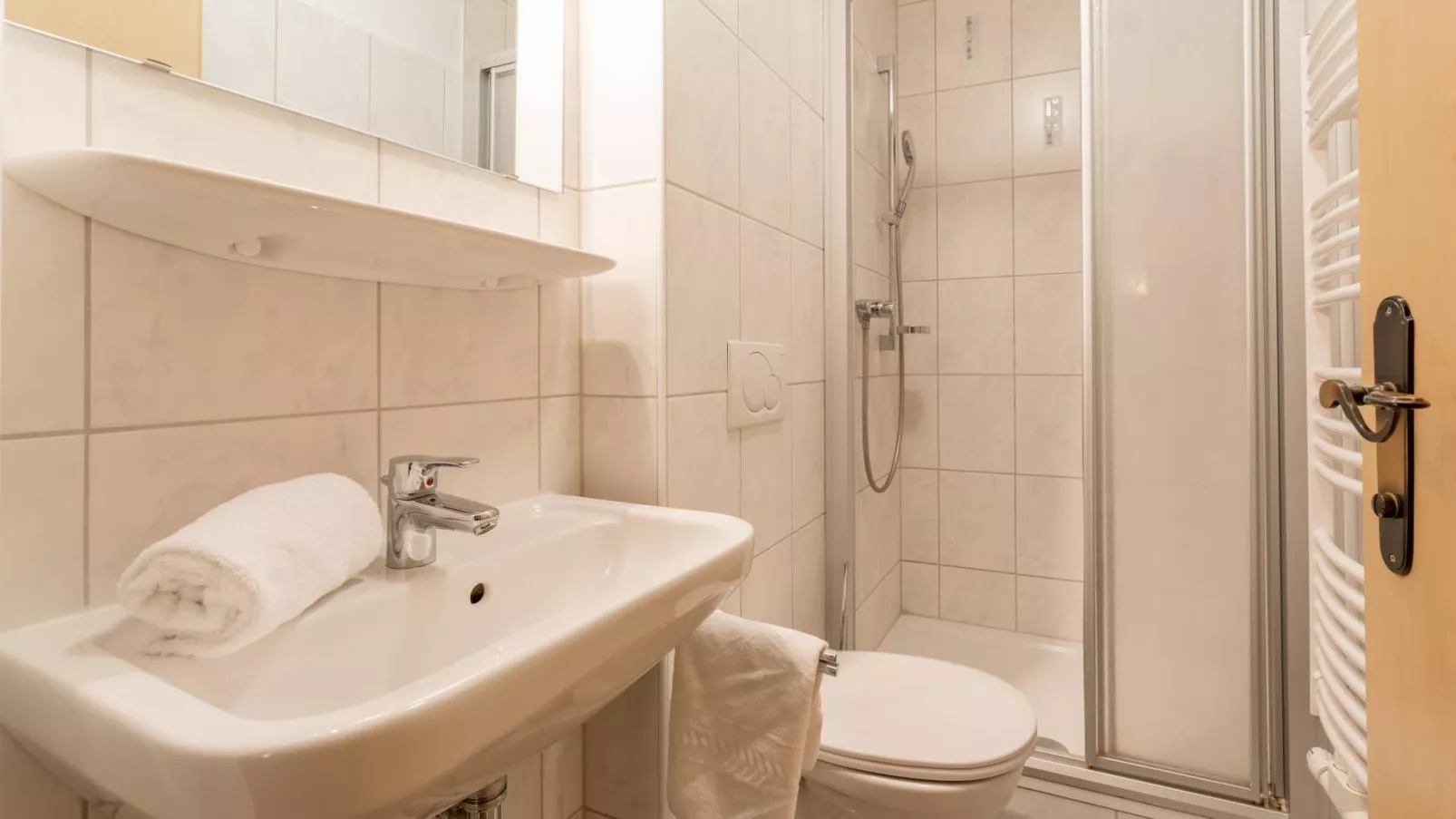 Grieswirt L-Bathroom