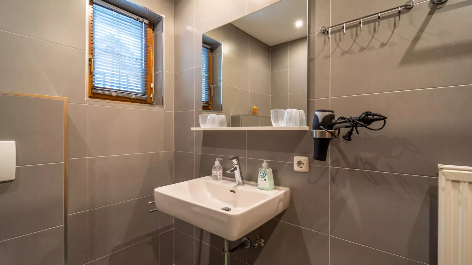 Christoph-Bathroom