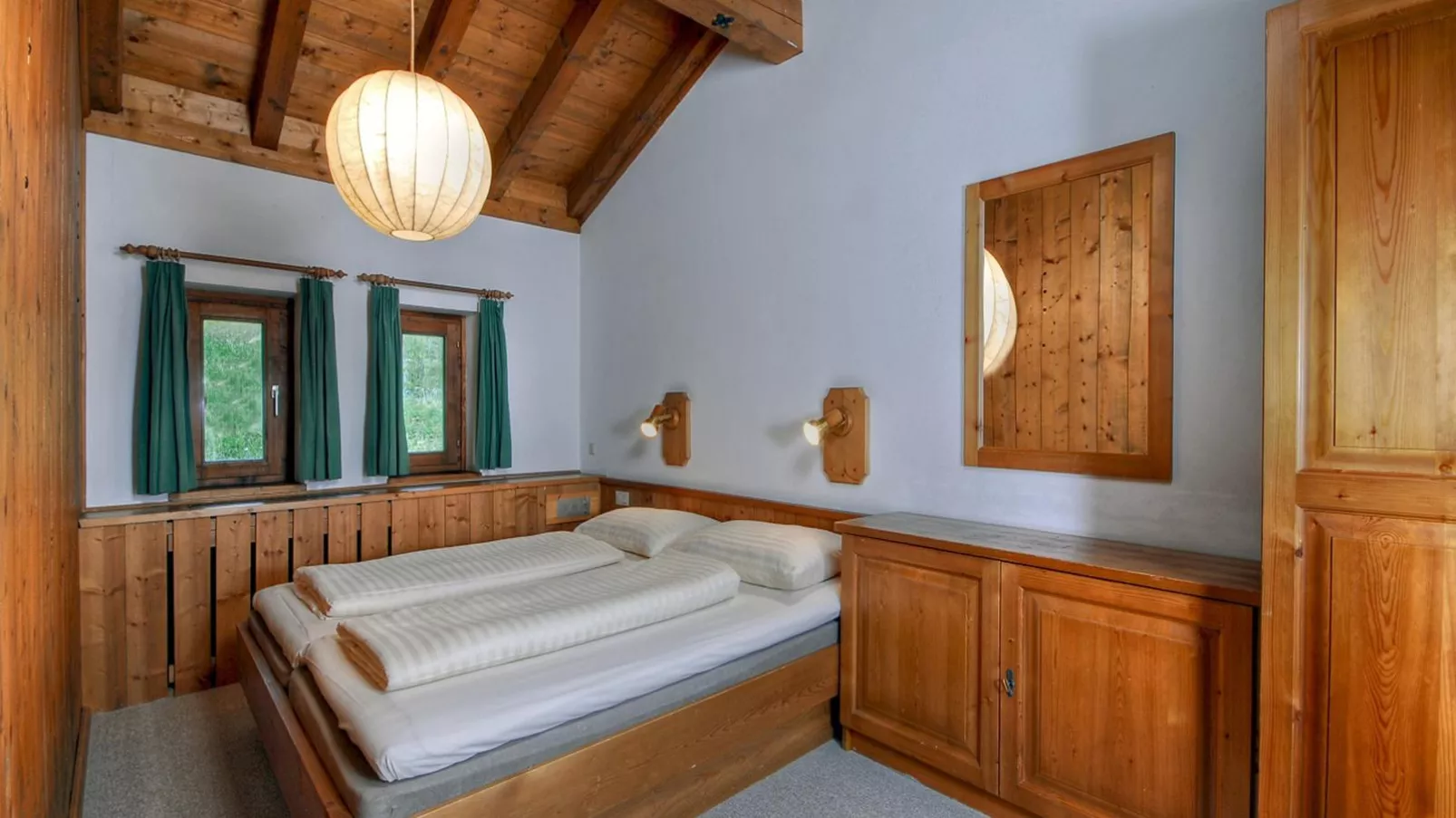 Matrei Park 90-Bedroom