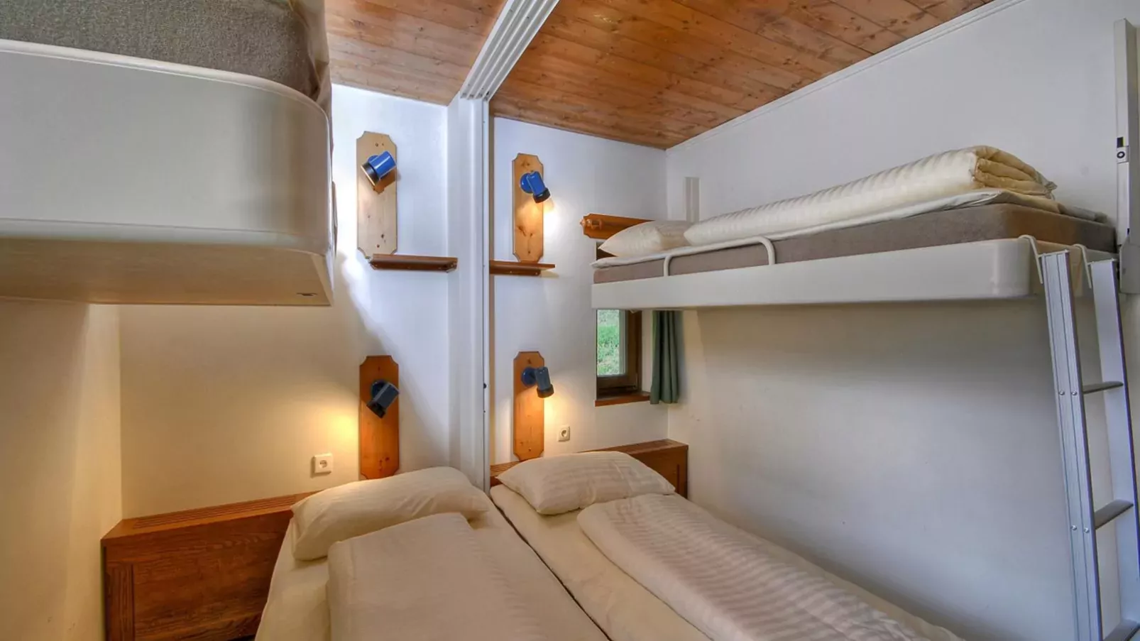 Matrei Park 90-Bedroom