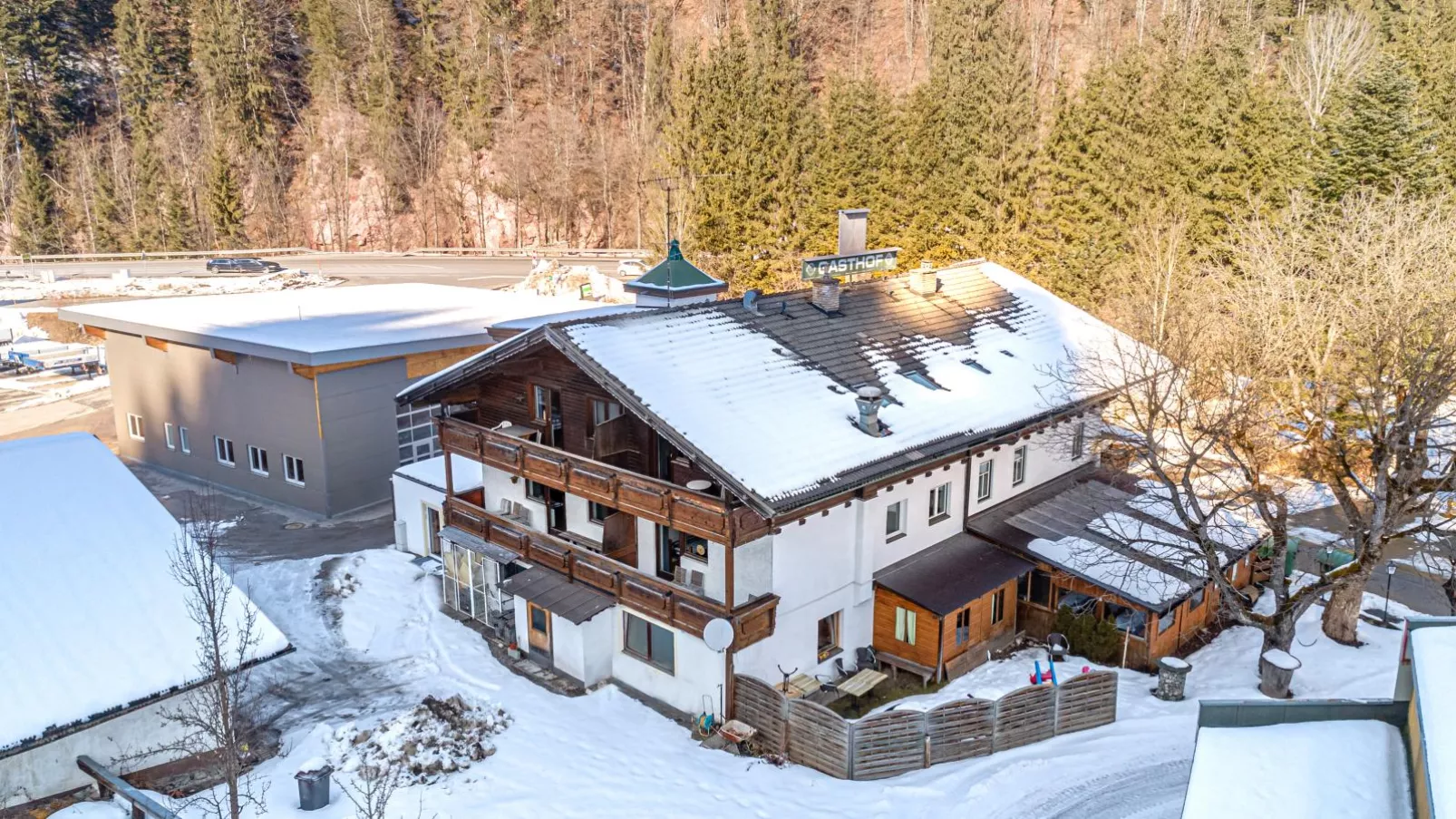 Grieswirt L-Exterior winter