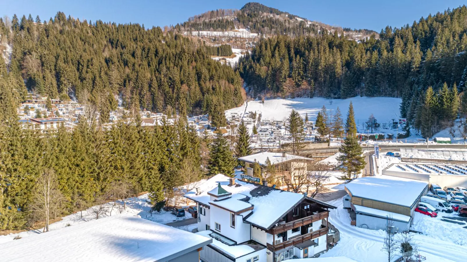 Grieswirt L-Exterior winter