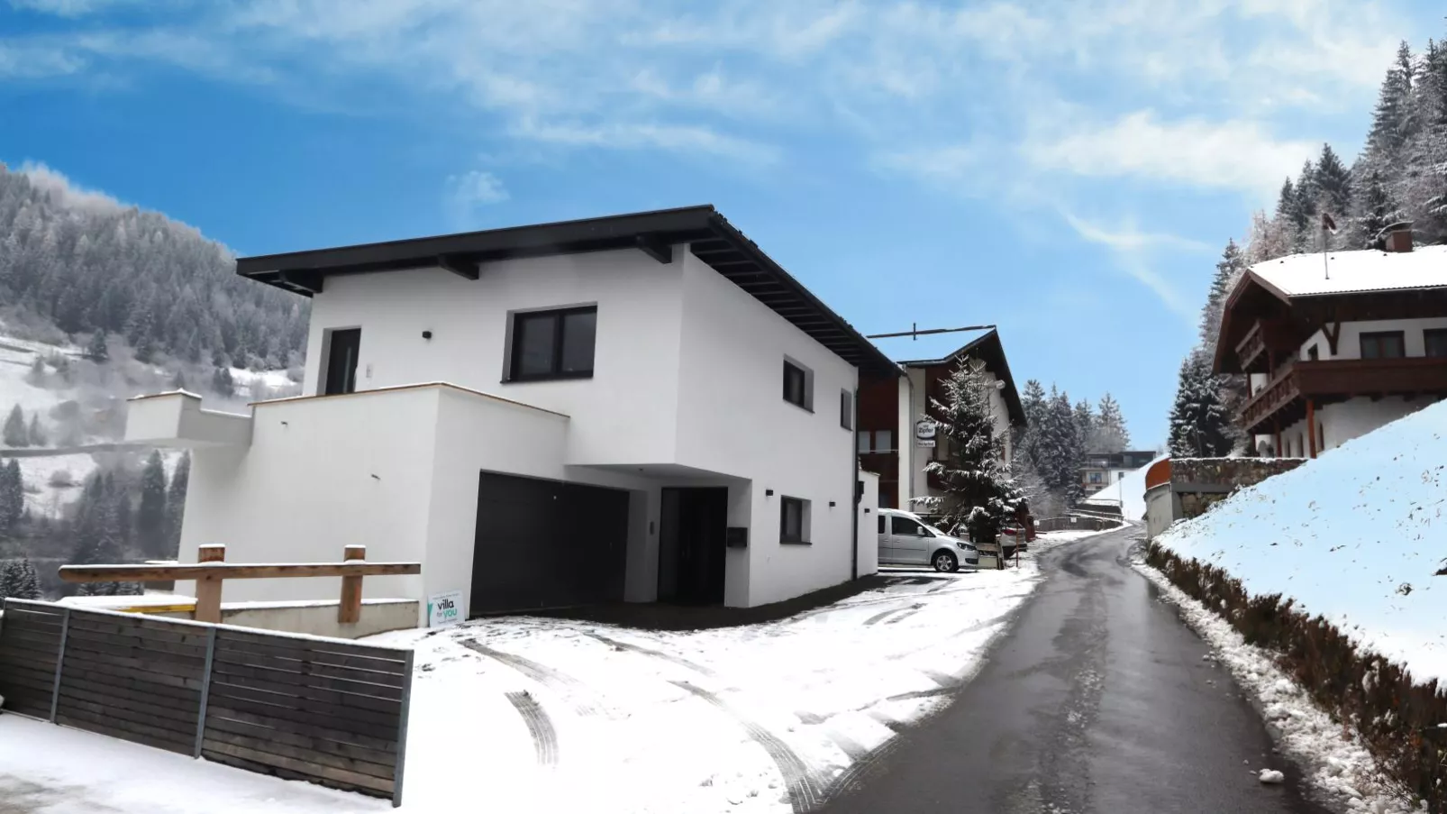 Apartment Recher-Exterior winter